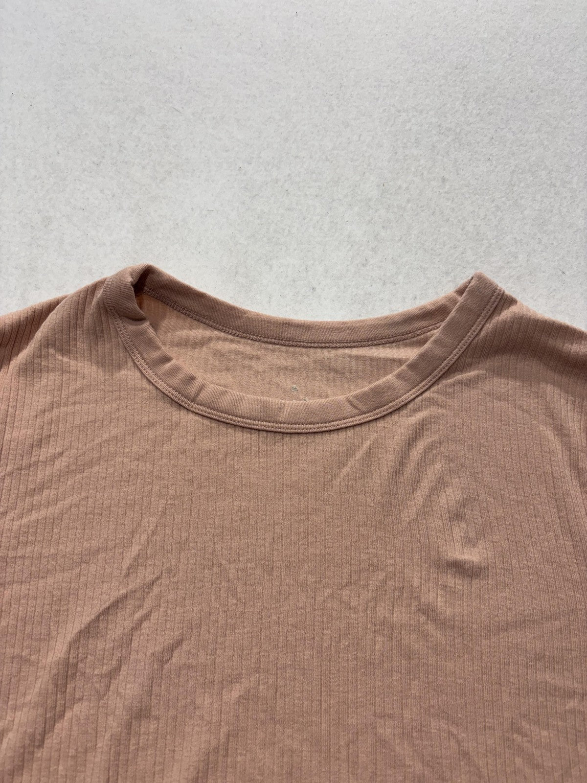 A New Day Shirt Womens Medium Beige Crew Neck Ribbed Short Sleeve Tee Basic
