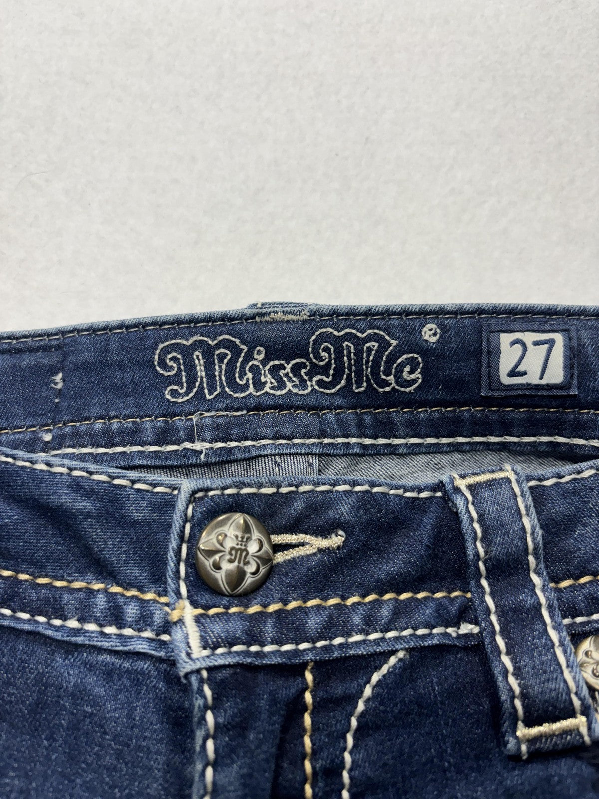 Miss Me Jeans Womens 27 Blue Wash Low Rise Signature Capri Embellished 27x21