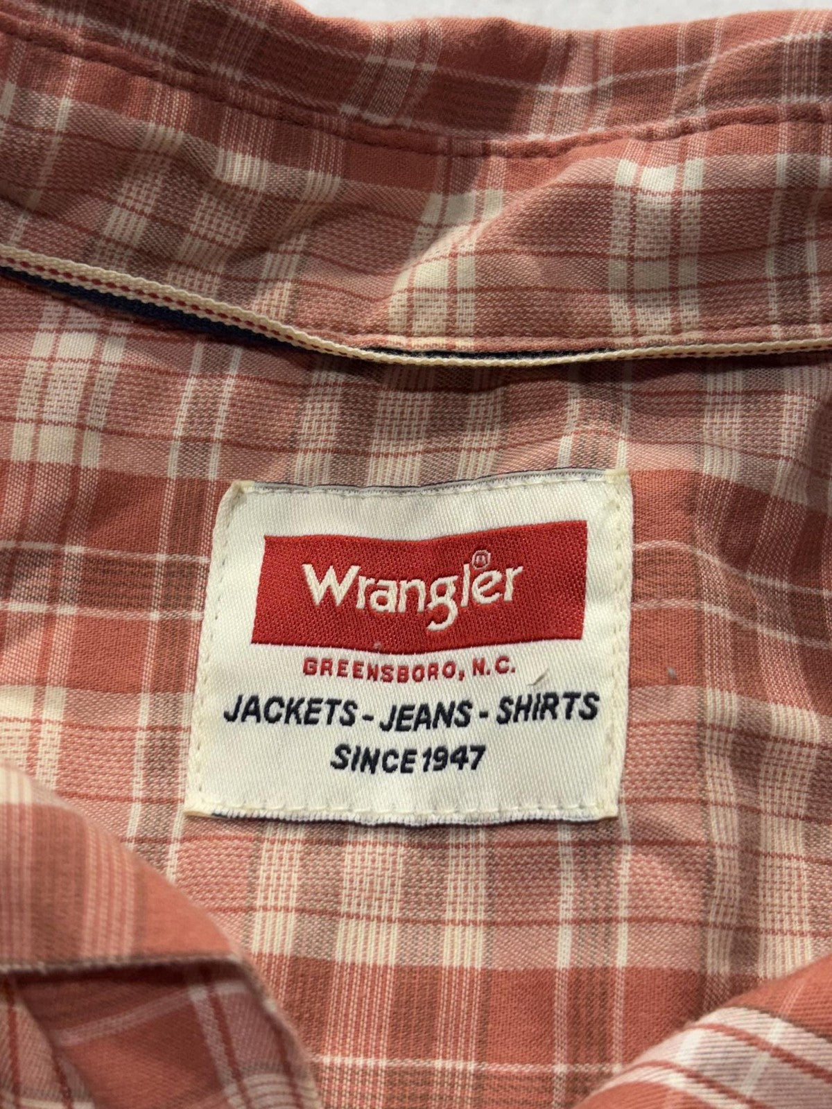 Wrangler Shirt Mens XL Orange Plaid Short Sleeve Button Up Casual Pockets