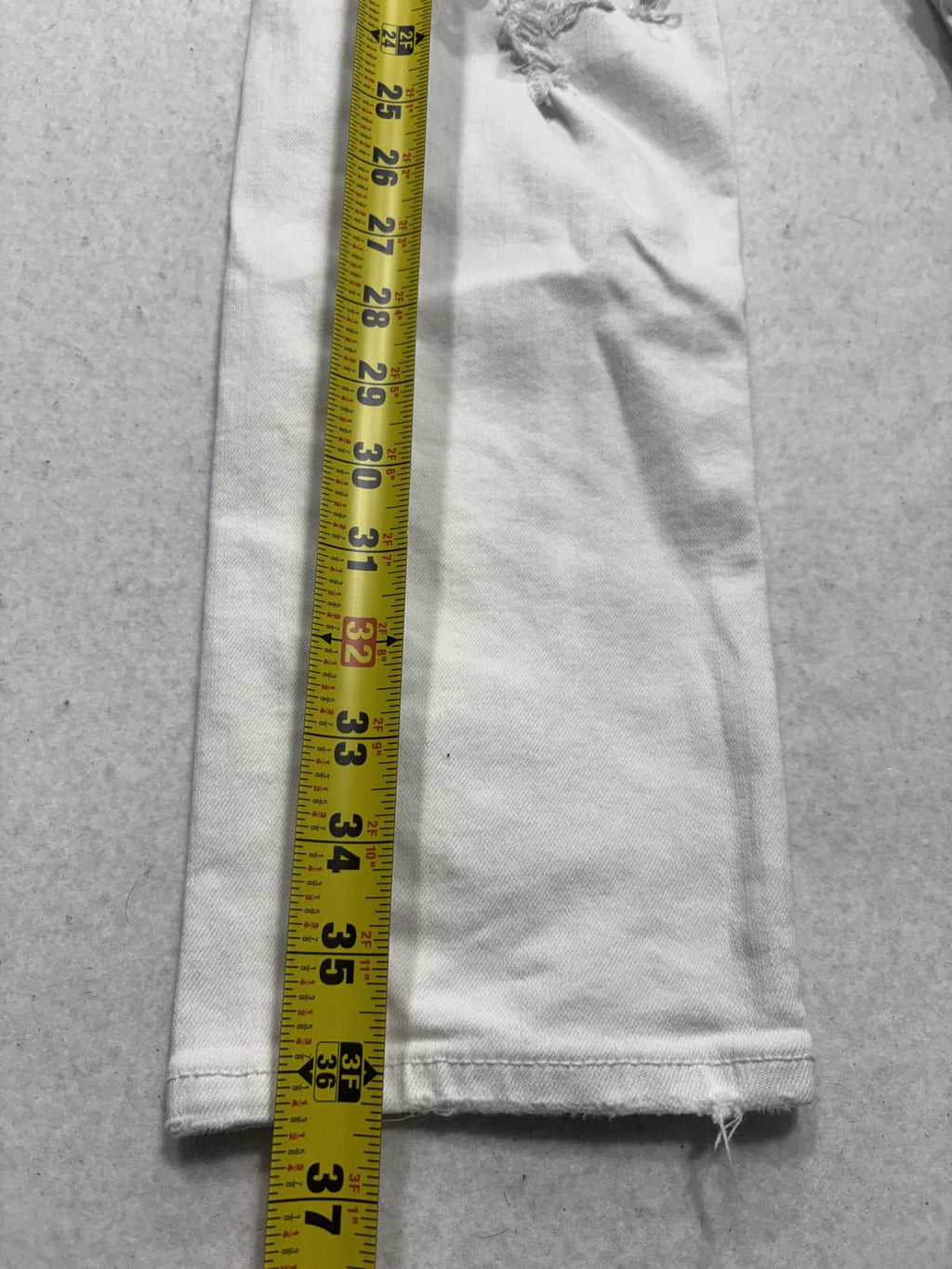 American Eagle Mom Straight Jeans Womens 0 White High Rise Distressed 28x29