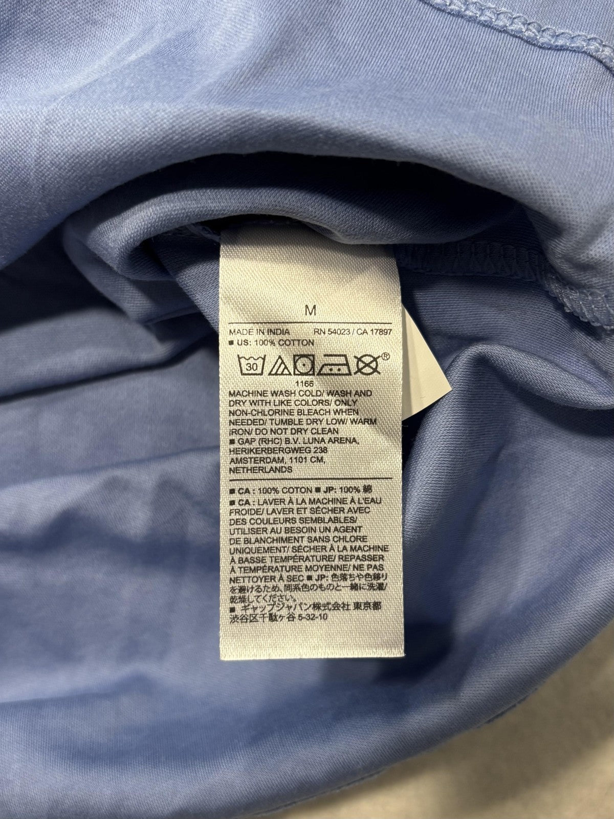 Banana Republic Luxe Touch Polo Shirt Mens Medium Blue Short Sleeve V Neck