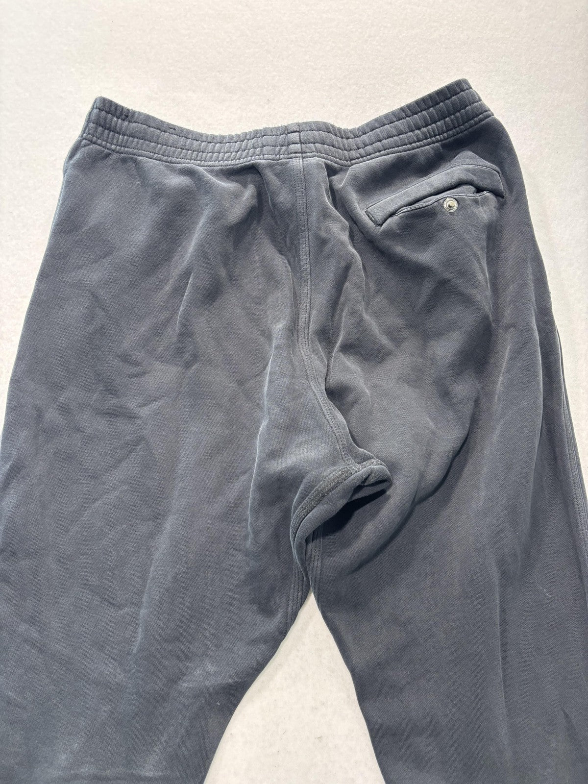 Nike Jogger Pants Mens Large Gray Fleece Elastic Waist Tapered Athletic Pockets