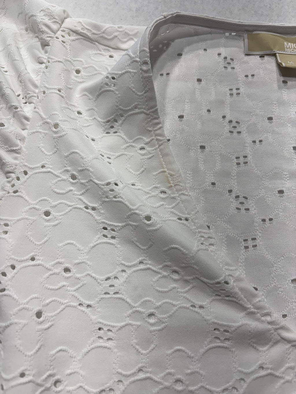 MICHAEL Michael Kors Blouse Womens Medium White V Neck Flutter Sleeve Lace Top