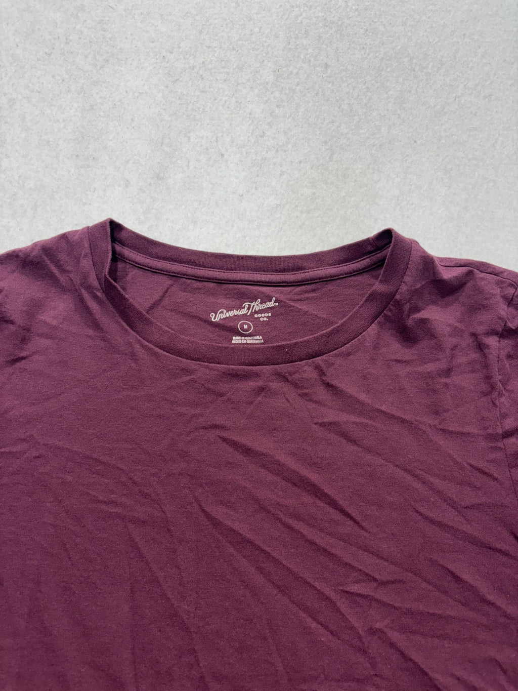 Universal Thread Shirt Womens Medium Purple Crew Neck Short Sleeve Cropped Tee