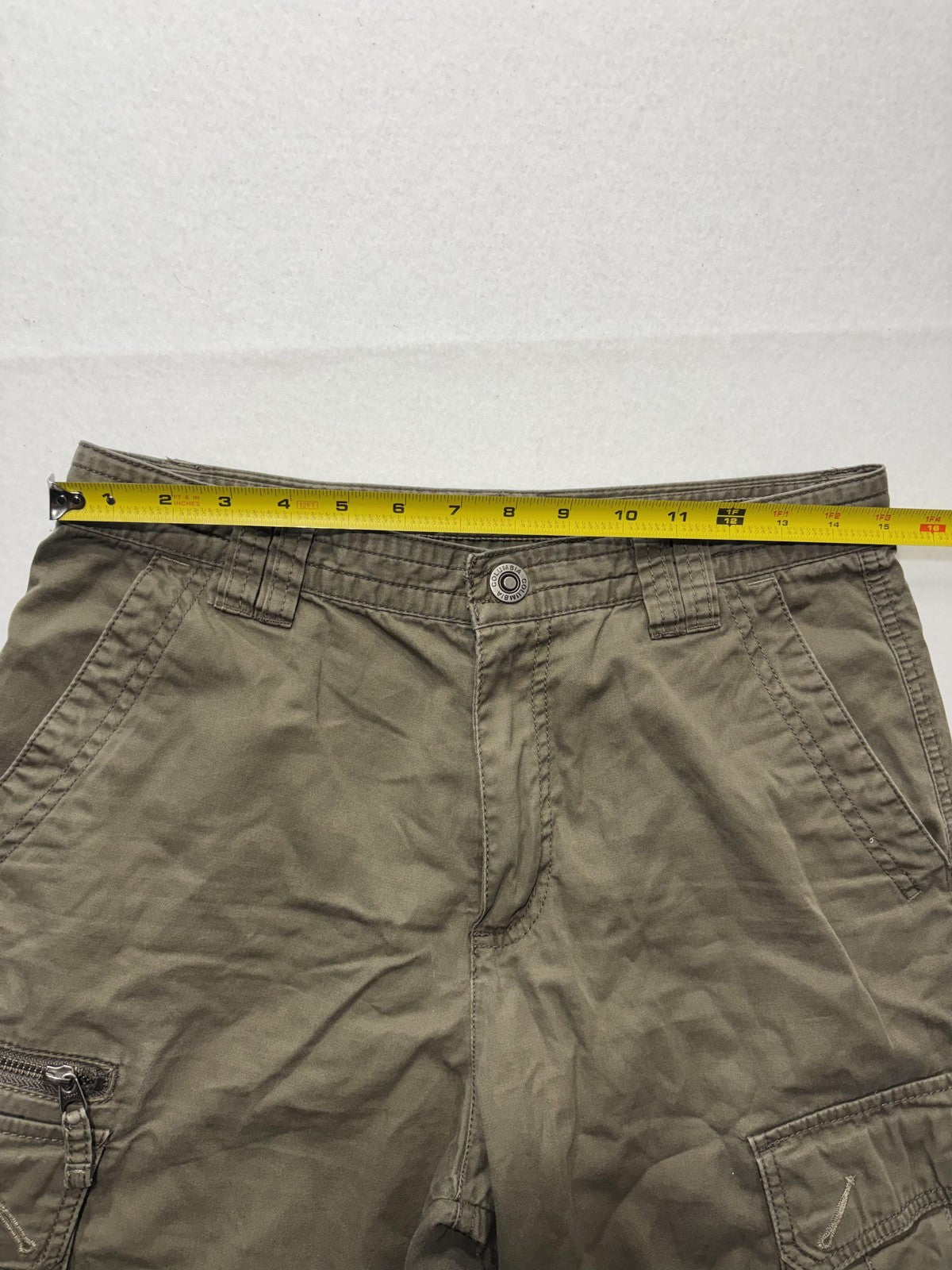 Columbia Cargo Shorts Mens 30 Green Canvas Relaxed Fit Zip Pocket Hiking Outdoor