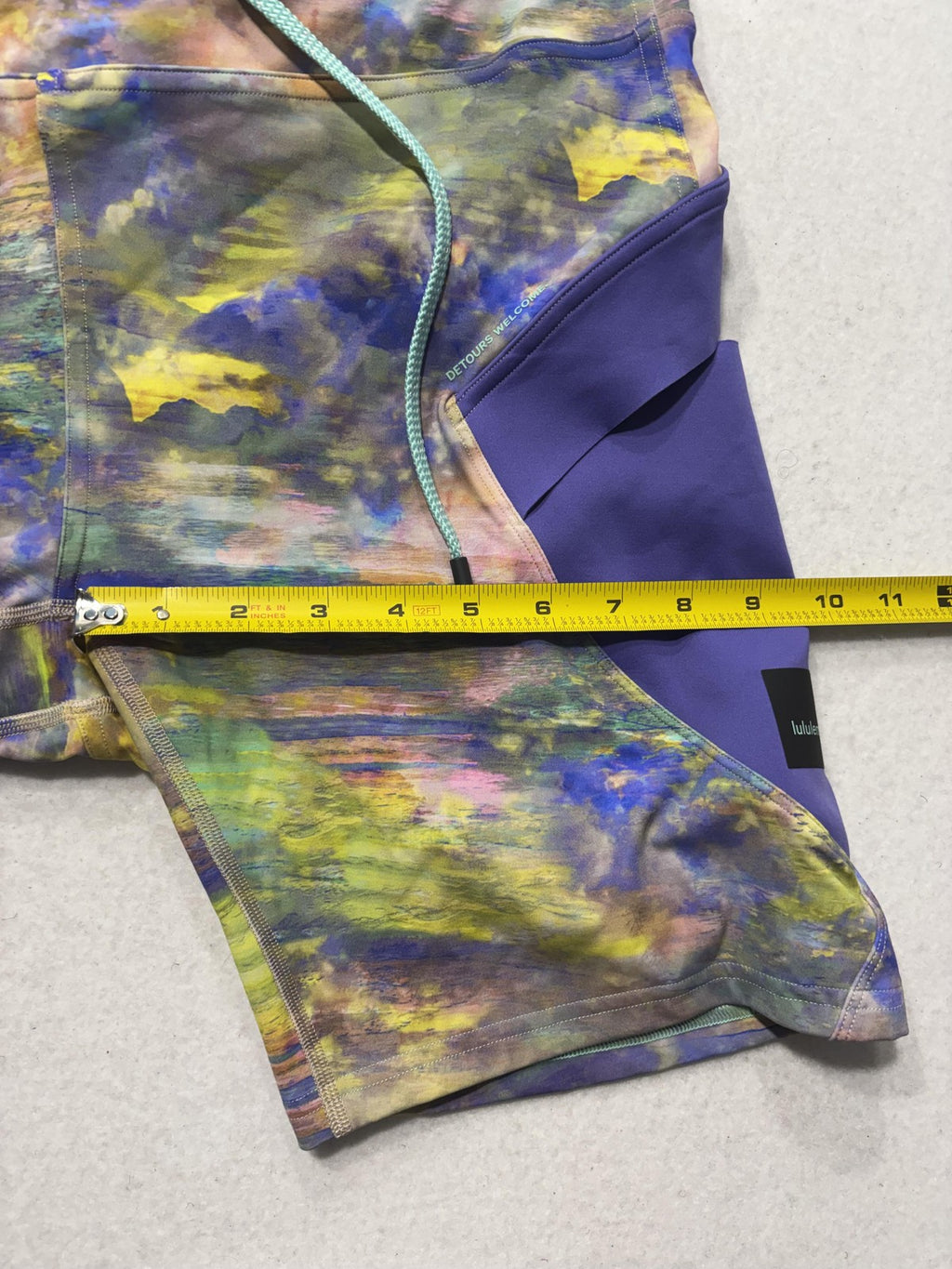 Lululemon Shorts Womens 12 Multicolor Colorblock Drawstring Running Athletic