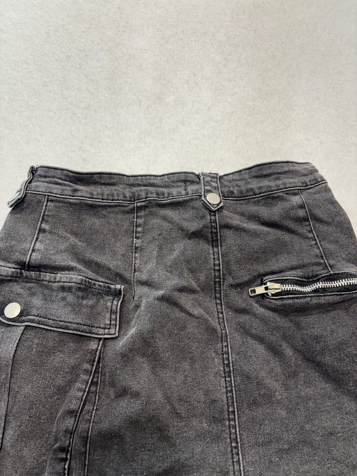 Charlotte Russe Gray Denim Cargo Utility Mini Skirt Juniors S Asymmetrical Zip