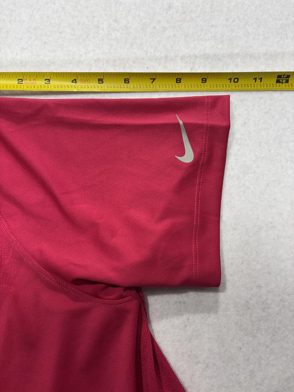 Nike Golf Dri-FIT Polo Shirt Mens Small Pink Tour Performance Short Sleeve Golf