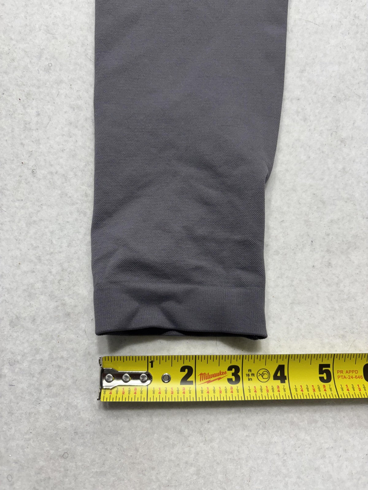 Unbranded Gray High Rise Ruched Back Shaping Leggings Womens Medium 24 Inseam