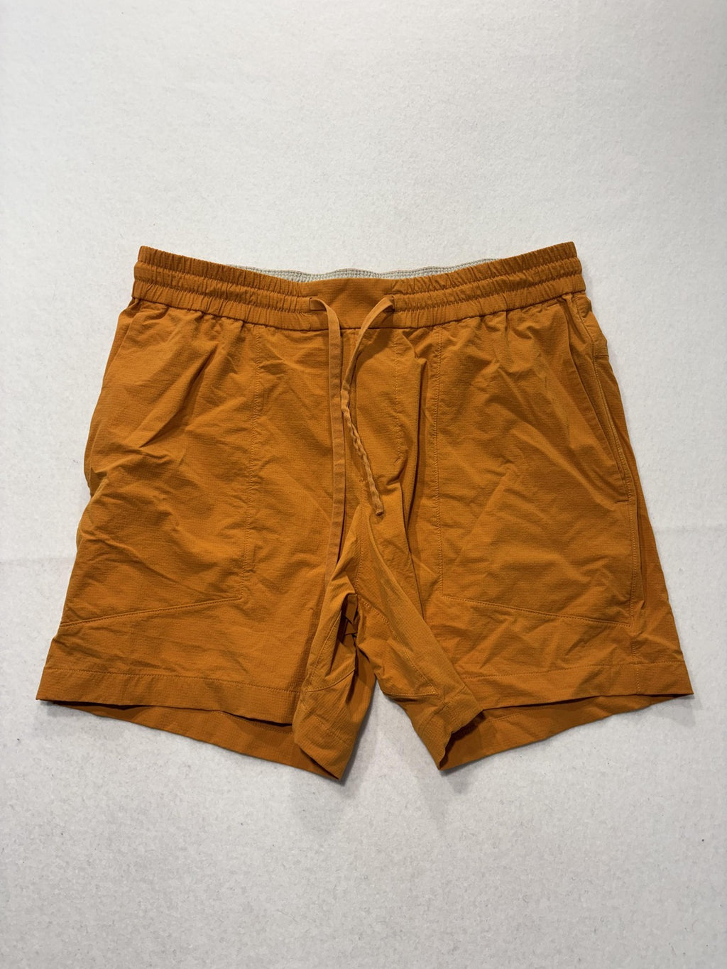 Lululemon Shorts Mens 36 Orange 7" Inseam Running Quick Dry Lightweight Athletic