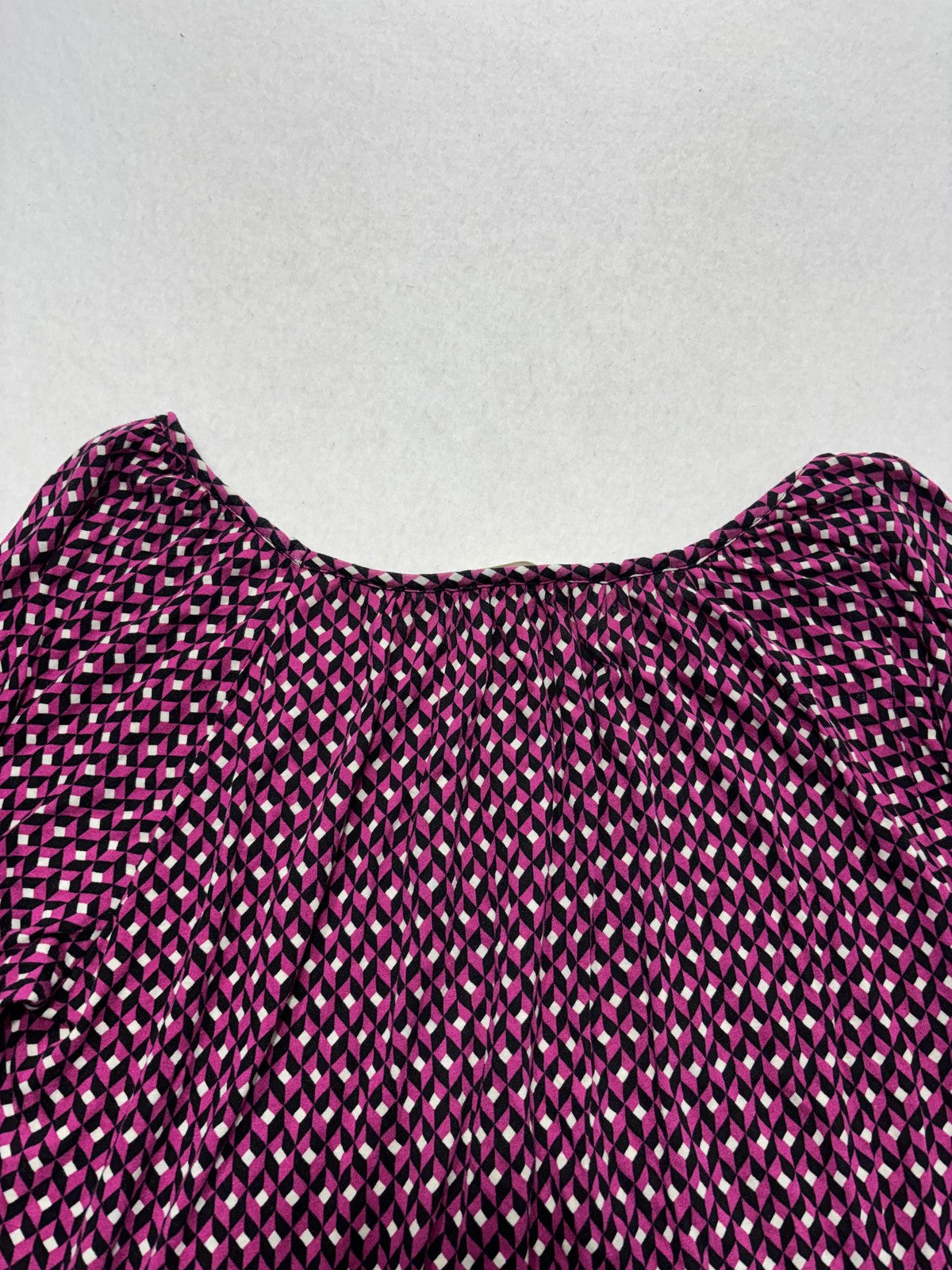 MICHAEL Michael Kors Blouse Womens Small Pink Geometric Scoop Neck Long Sleeve