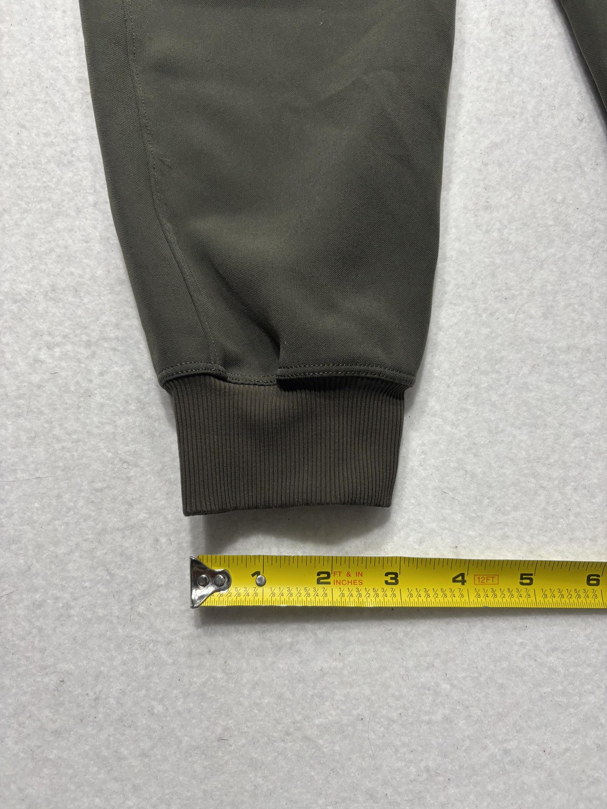 Lululemon Jogger Pants Womens 8 Green Elastic Waist Woven Cuffed Ankle Pockets