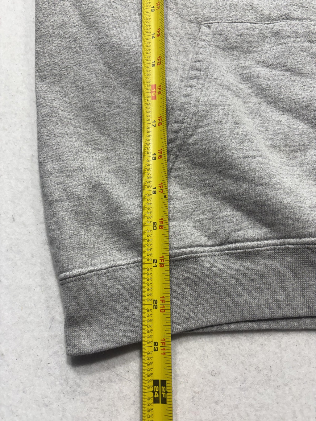 Thrasher Hoodie Mens Small Gray Flame Logo Fleece Pullover Kangaroo Pocket Skate