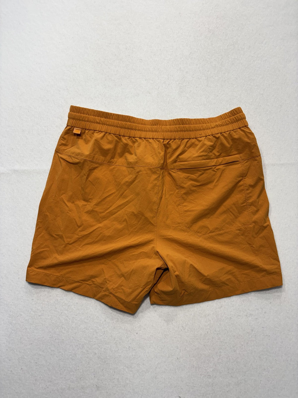 Lululemon Shorts Mens 36 Orange 7" Inseam Running Quick Dry Lightweight Athletic