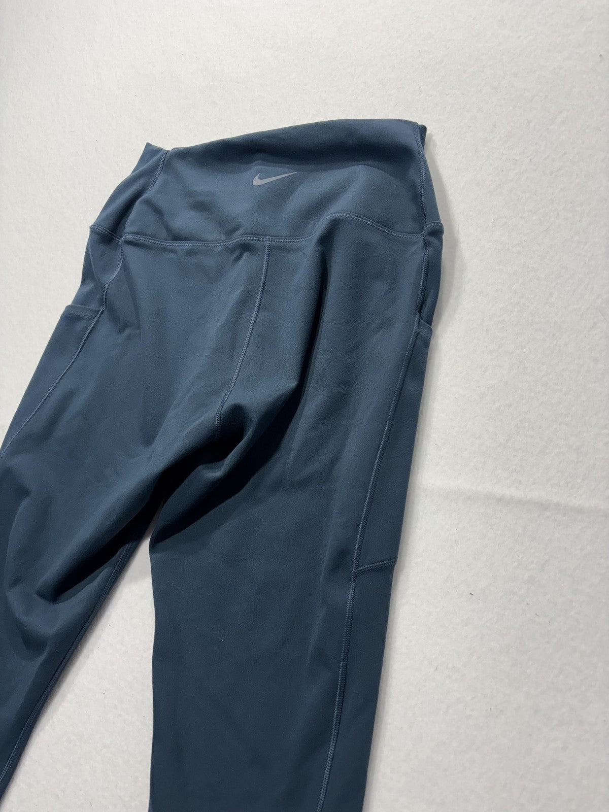 Nike One Leggings Womens Medium Blue Dri-FIT High Rise Pocket Ankle Athletic
