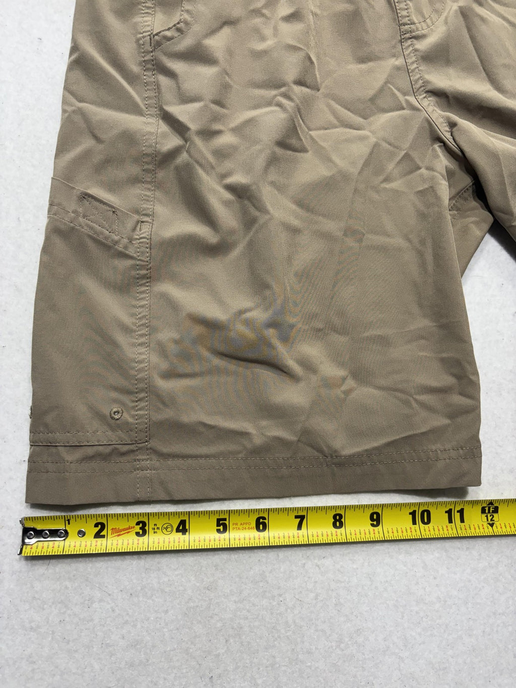 Magellan Outdoors Shorts Mens Small Brown 7" Inseam Fishing Water Repellent