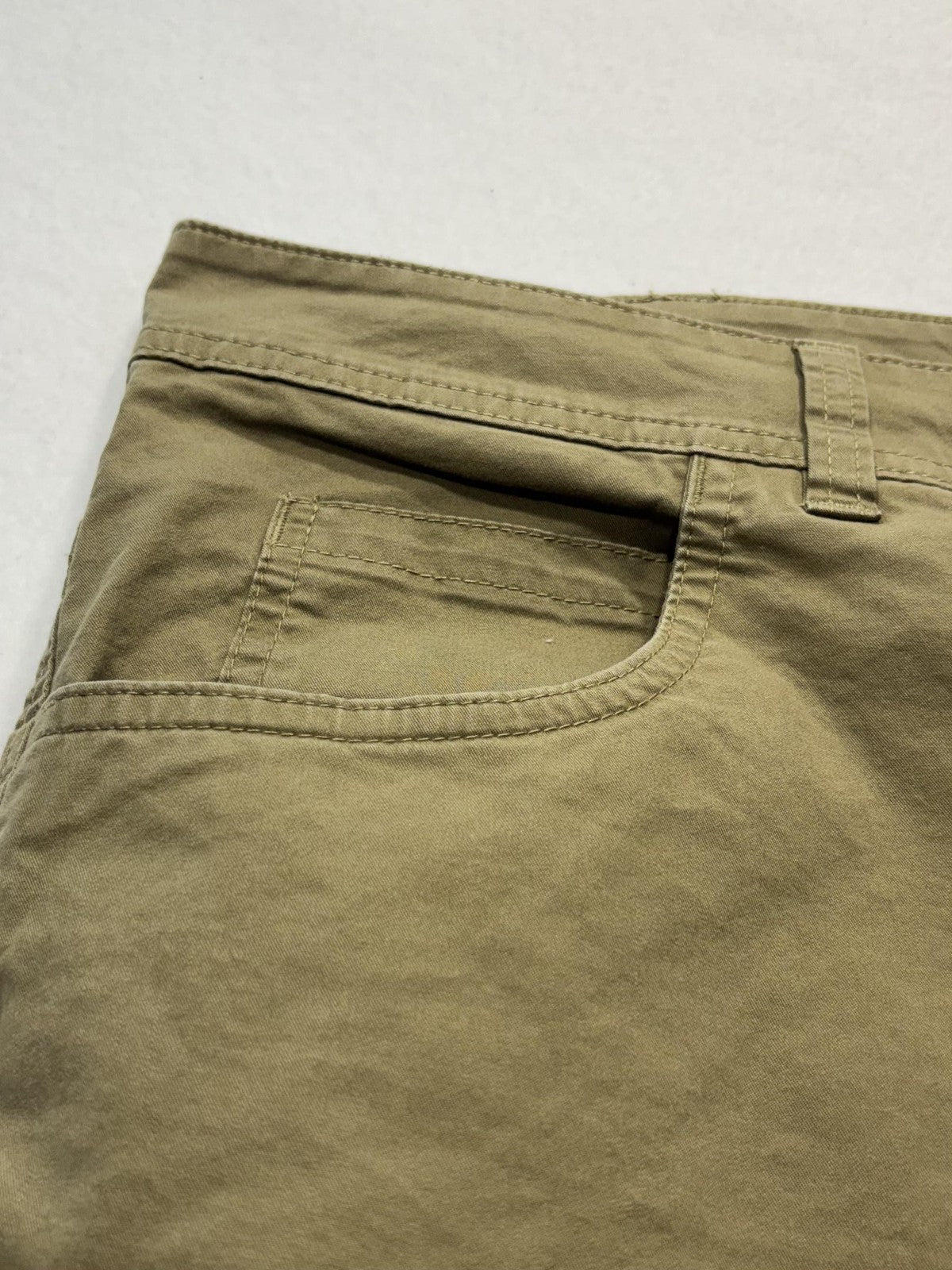 Columbia Khaki Pants Mens 40x34 Green Regular Fit Canvas Stretch Casual Outdoor
