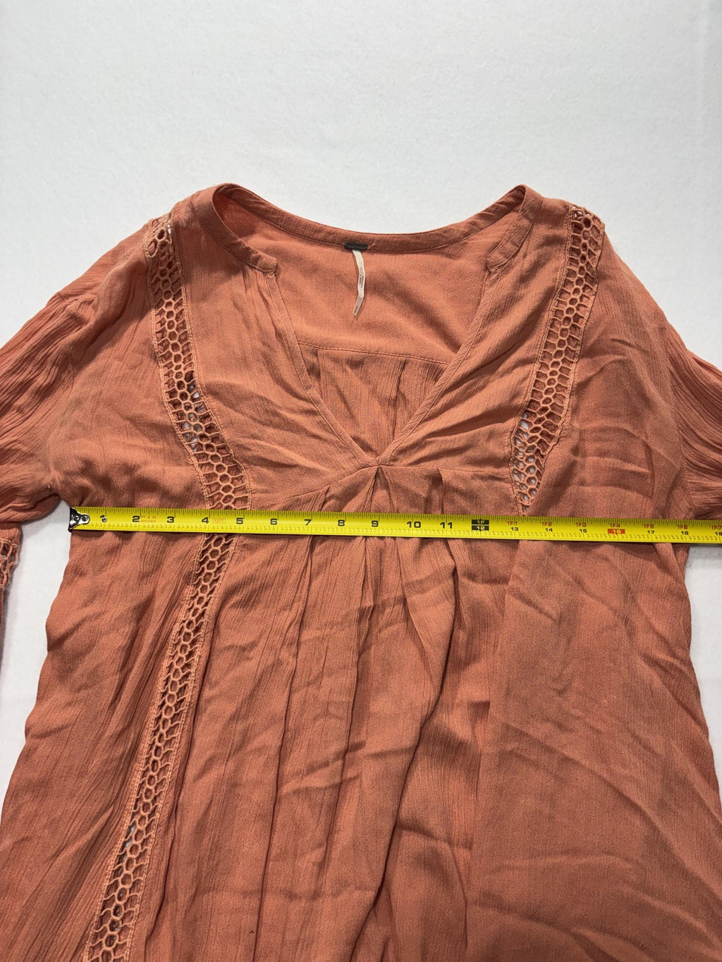 Free People Dress Womens Small Orange Scoop Neck Crochet Long Sleeve Boho Swing
