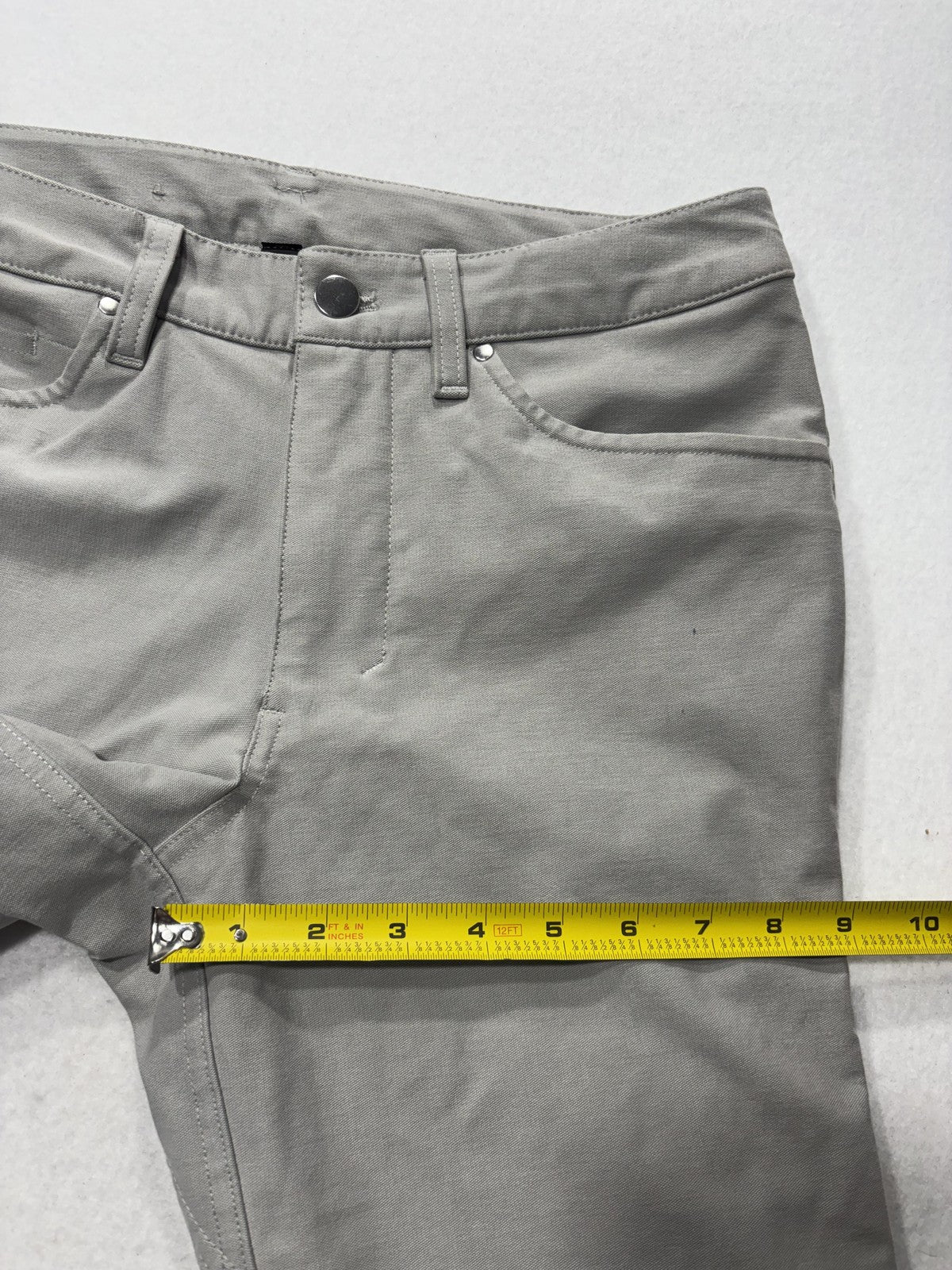 Lululemon Chino Pants Mens 28x30 Gray Slim Straight Stretch Casual Outdoor