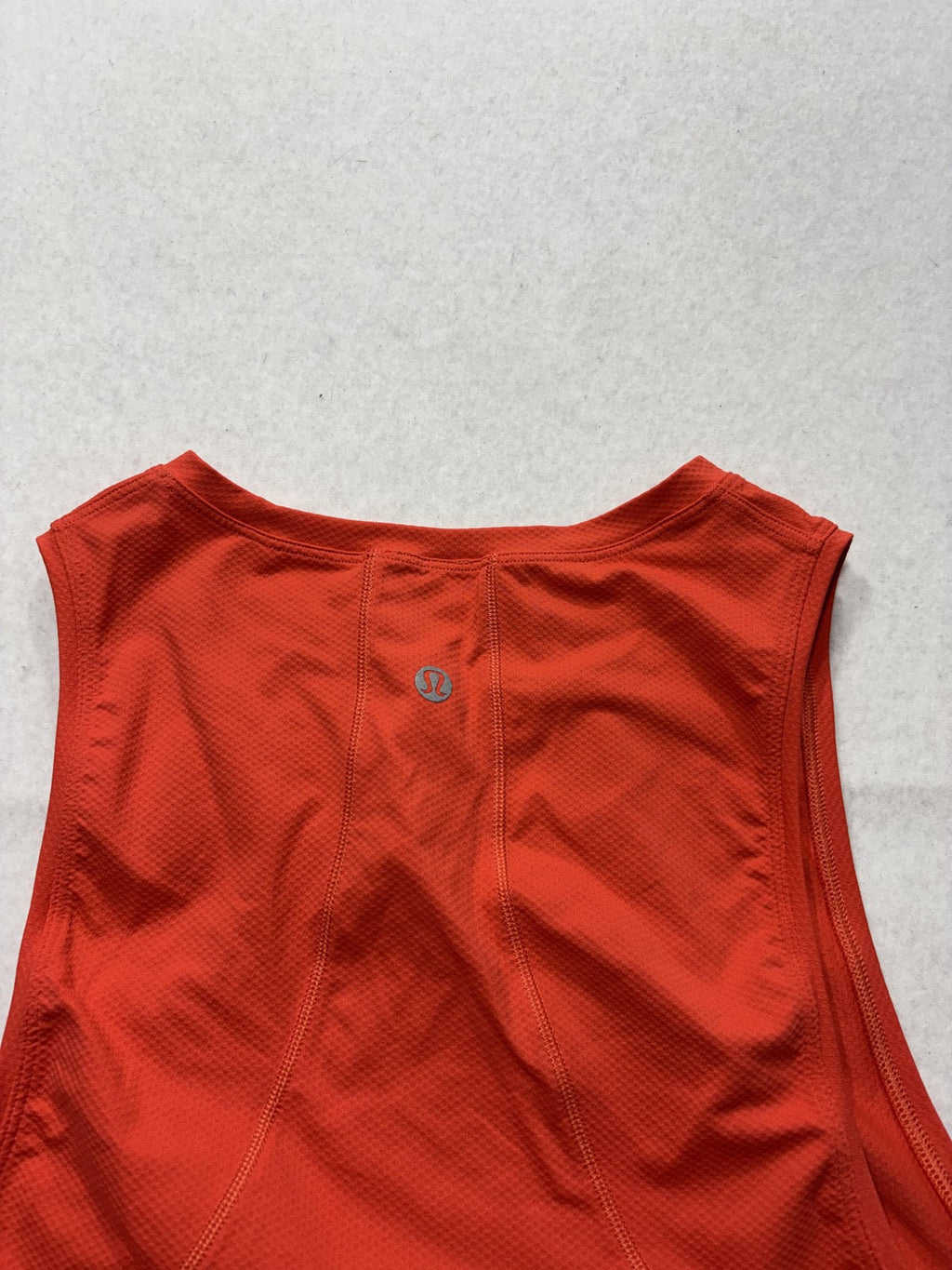 Lululemon Tank Womens 4 Orange Crew Neck Cropped Open Side Athletic Top Running