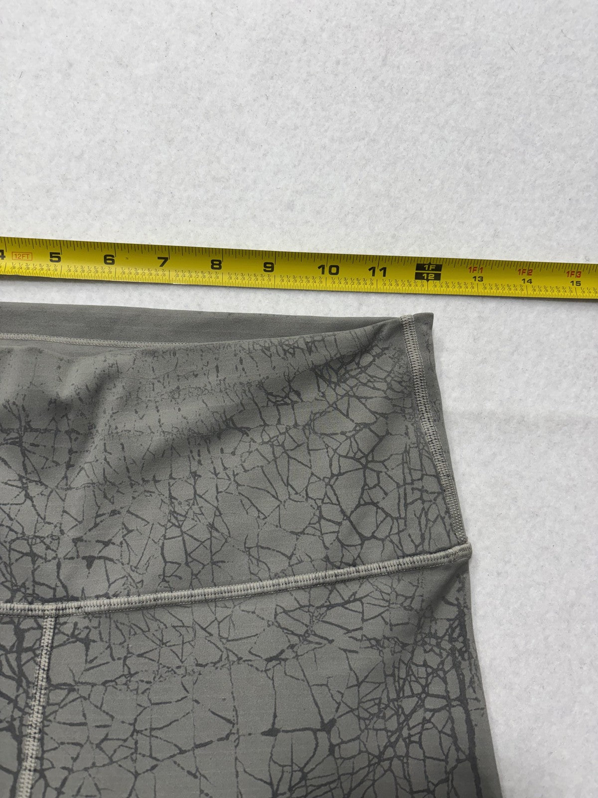 Lululemon Leggings Womens 6 Gray High Rise 27.5" Inseam Ankle Yoga Stretch Knit
