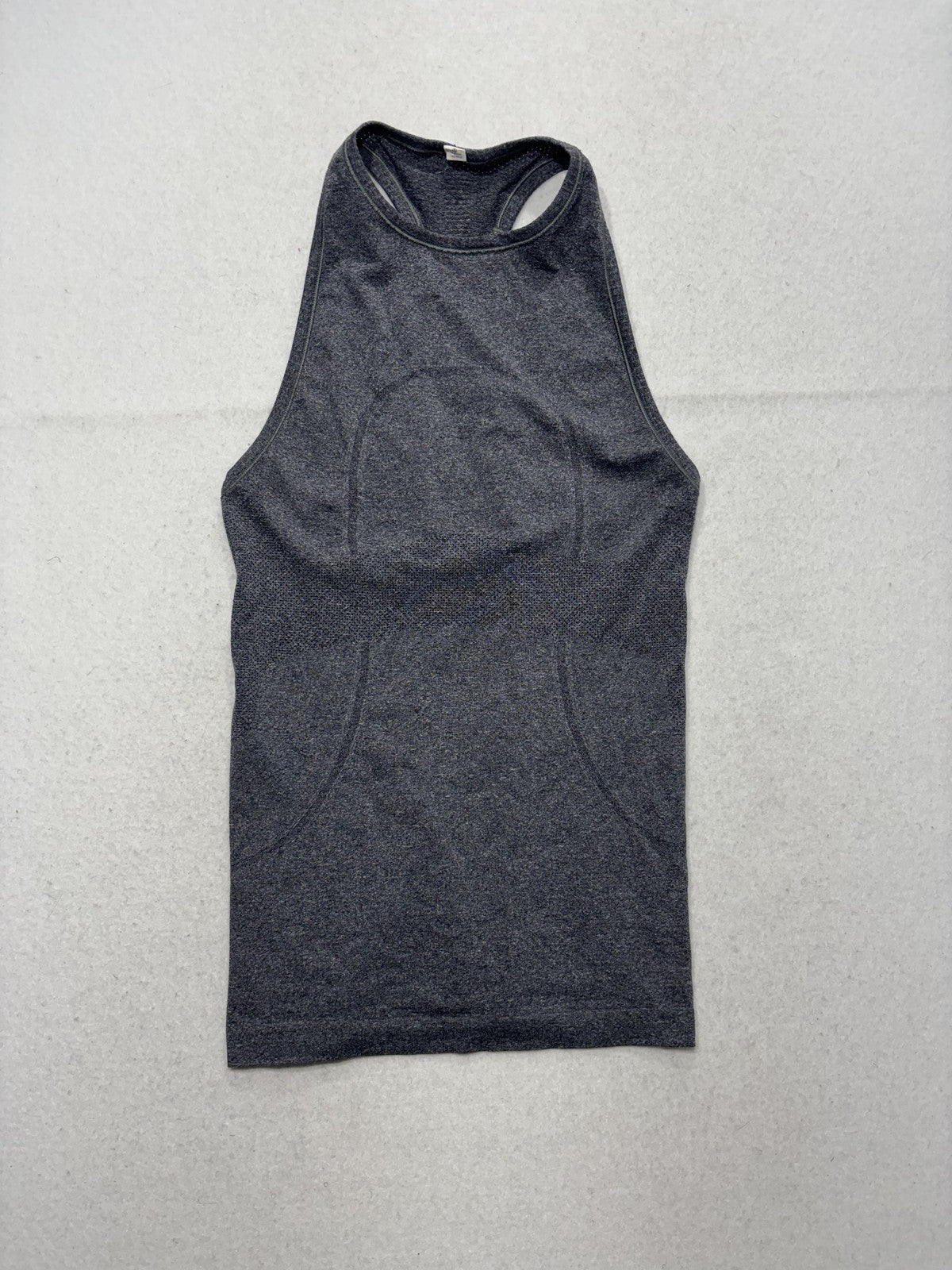 Lululemon Swiftly Tech Tank Womens 6 Gray Crew Neck Racerback Knit Athletic Top