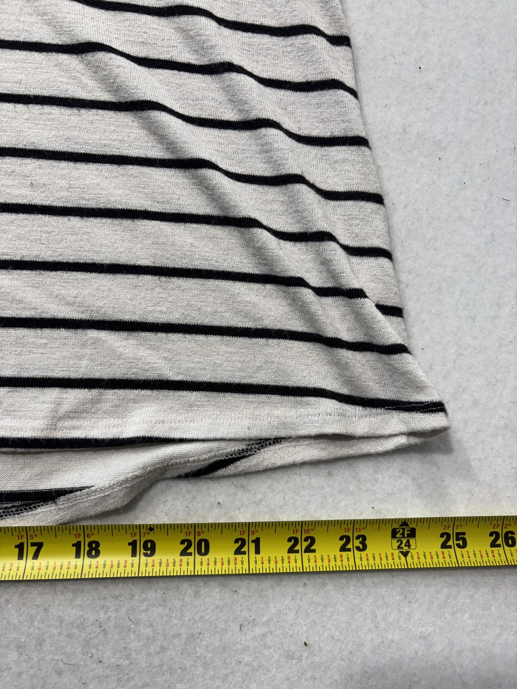 A New Day Shirt Womens 2XL White Black Striped V Neck Flutter Sleeve Tee Casual