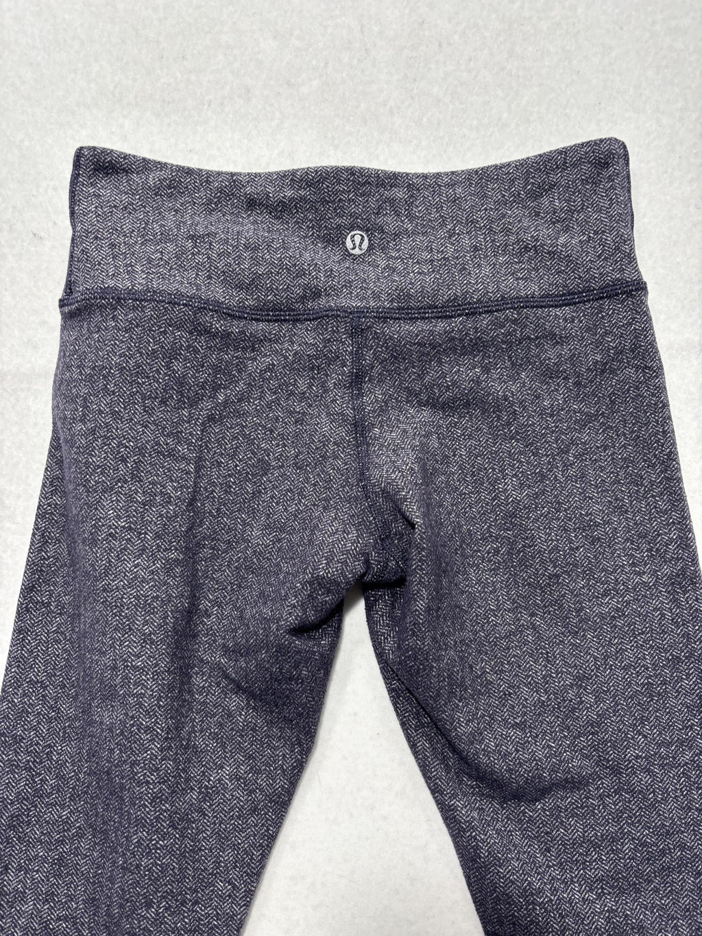 Lululemon Leggings Womens 6 Gray Herringbone 28" Inseam Ankle Yoga Stretch Knit