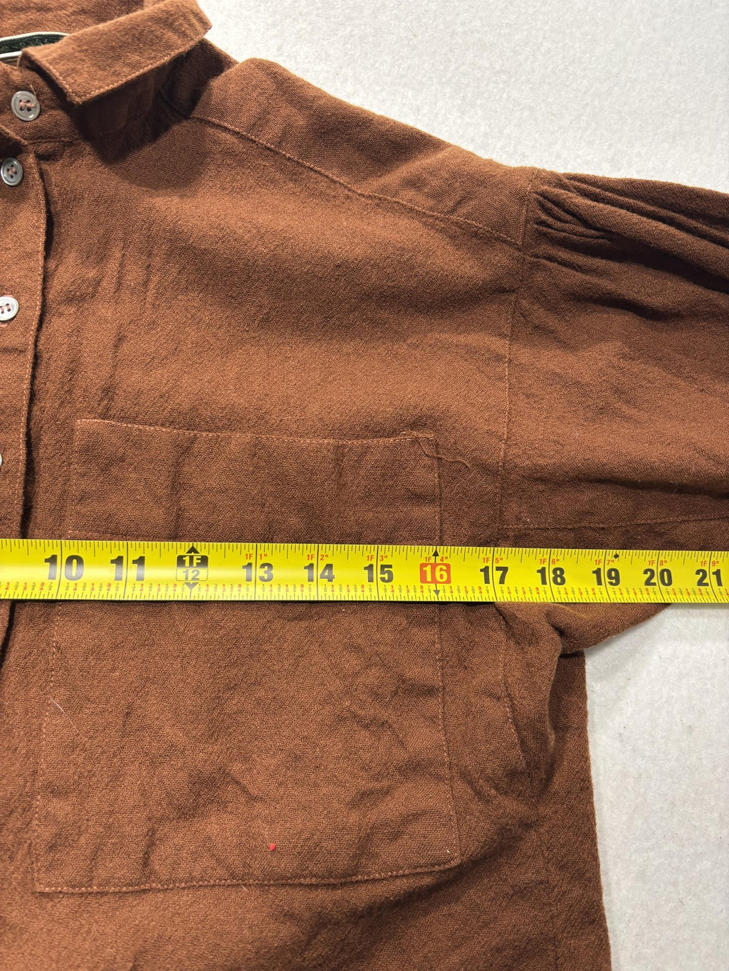 Sakowitz Vintage Brown Wool Button Front Collared Shirt Womens 8 Long Sleeve Top