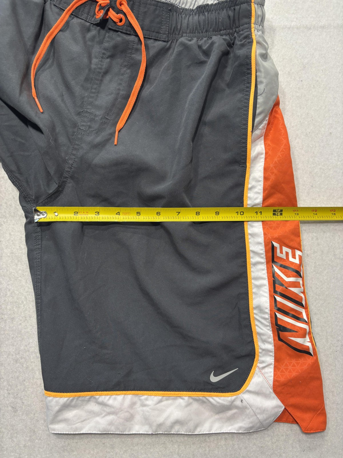 Nike Swim Shorts Mens Large Gray Orange Colorblock Lined Elastic Waist Tie