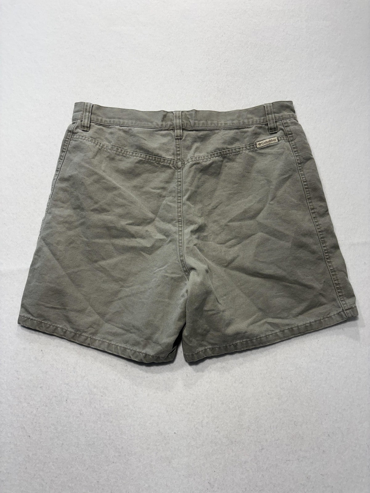 Vintage Columbia Shorts Womens 12 Green Twill Chino 6 Inseam Hiking Casual