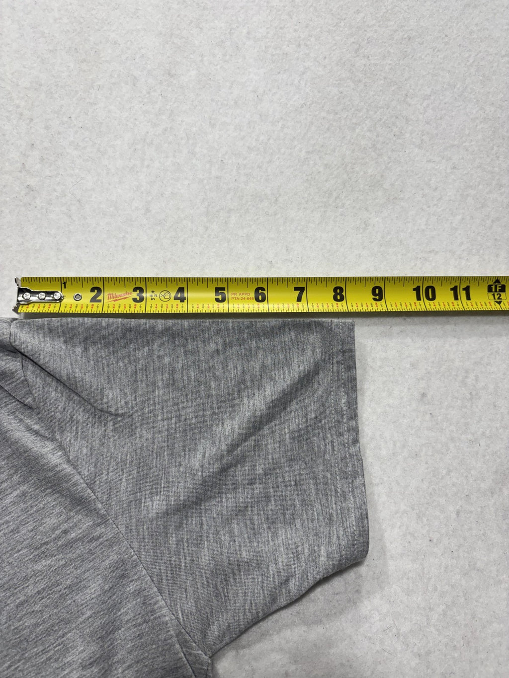 Gildan Shirt Mens Medium Gray D Cowboys Graphic Tee Performance Polyester Sports