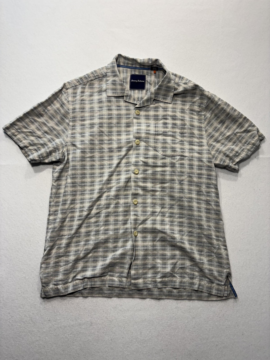 Tommy Bahama Shirt Mens Medium Gray Plaid Silk Cotton Short Sleeve Button Up