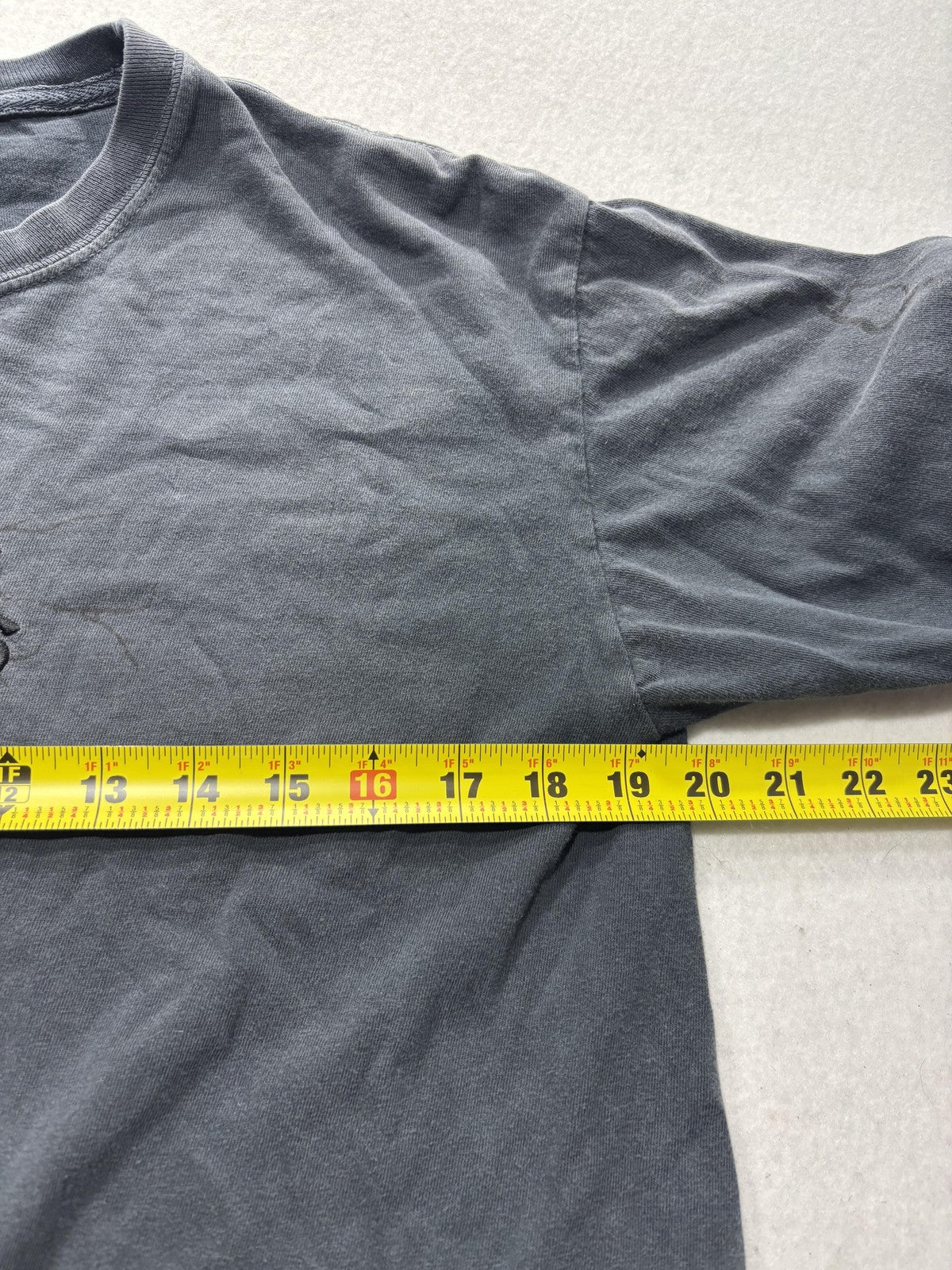 Unus Annus Shirt Mens Medium Gray Embroidered Skull Long Sleeve Graphic Tee