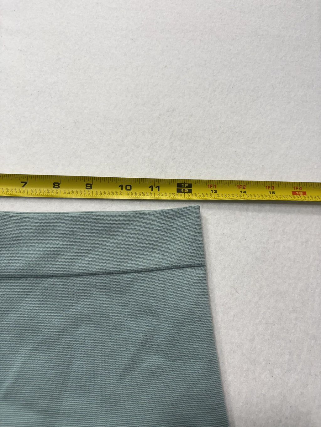 Yitty Shaping Skirt Womens Medium Green Smooth As Hell Slimming Shapewear