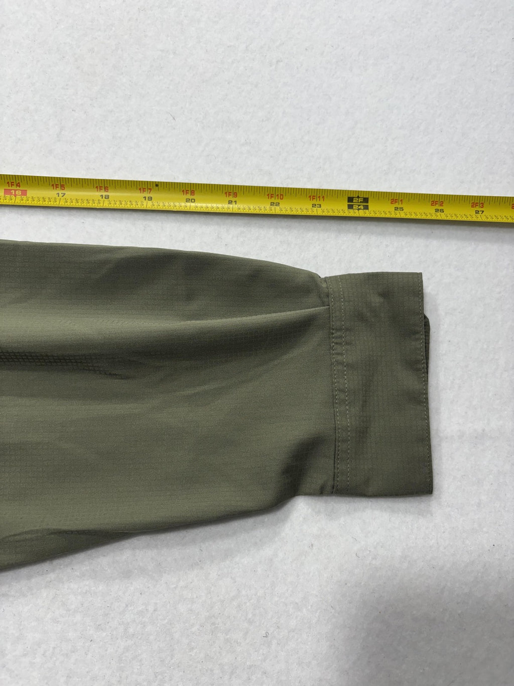 Columbia Omni-Shade Shirt Mens XL Green Long Sleeve Fishing Button Up Outdoor