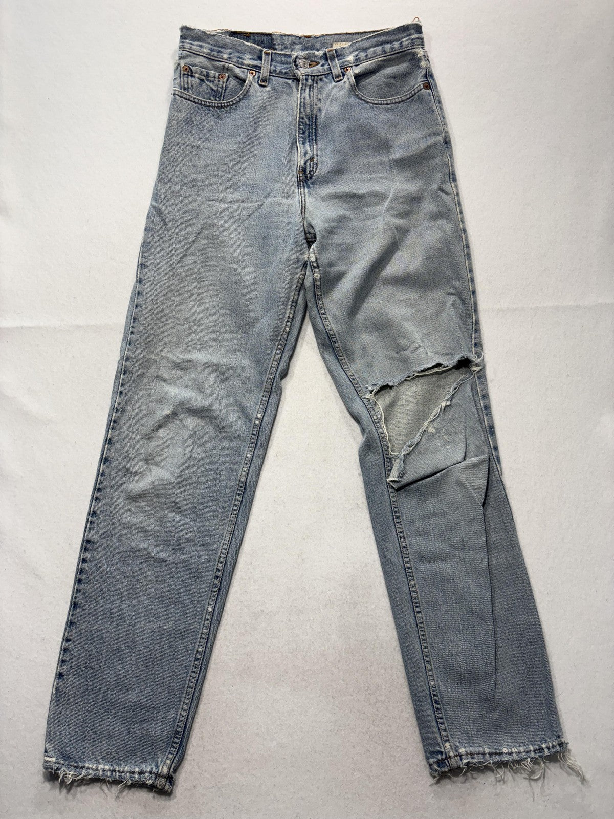 Levi's 560 Loose Fit Jeans Mens 32x32 Blue Light Wash Straight Distressed USA