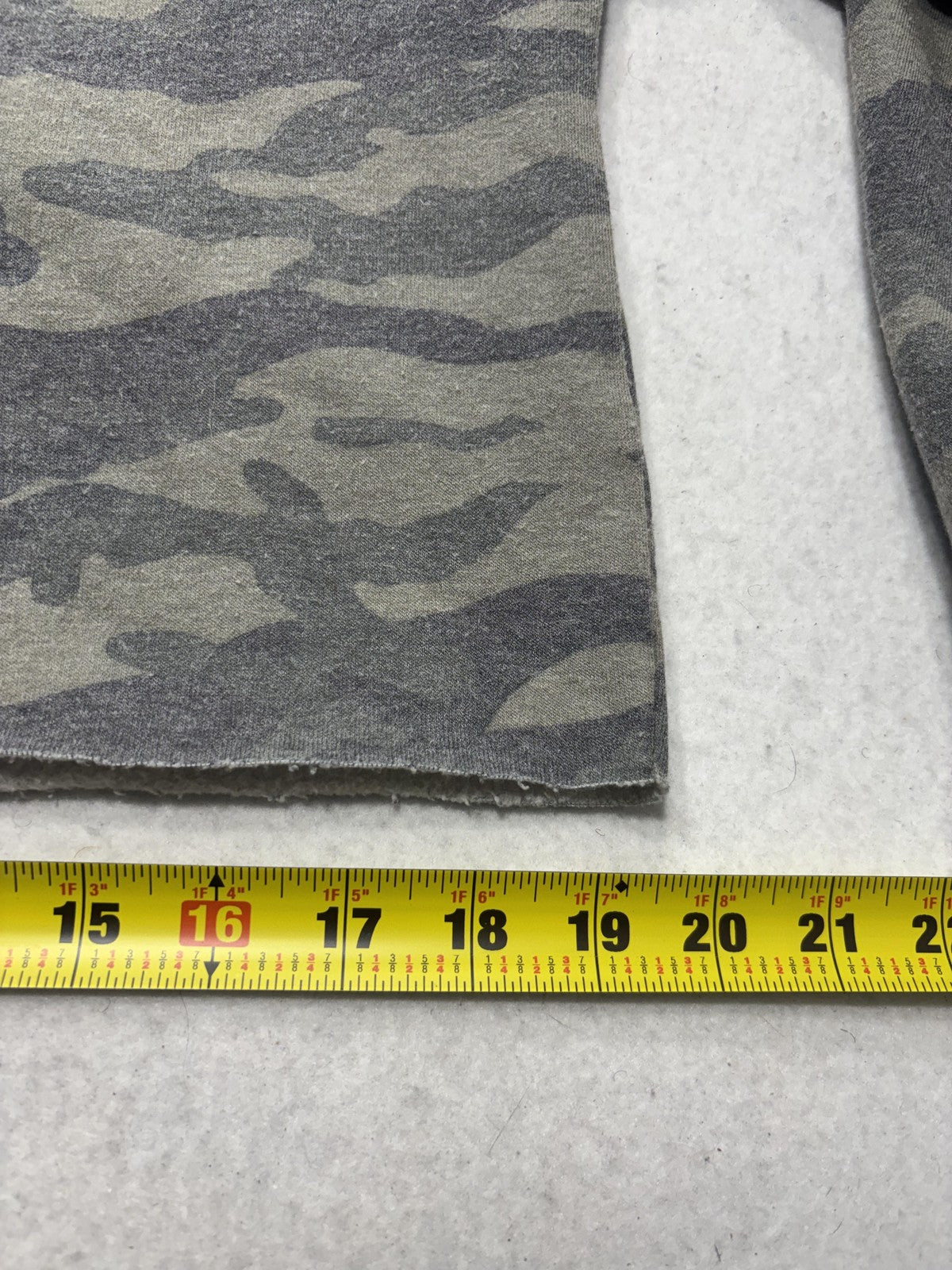 Forever 21 Sweatshirt Womens S Green Camo Crew Neck Terry Cropped Pullover