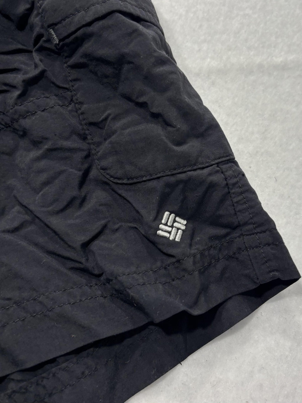 Columbia Swim Trunks Mens Small Black Elastic Waist Lined Pockets Lightweight