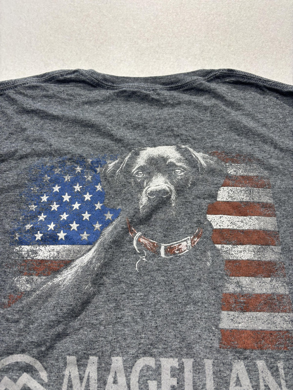 Magellan Outdoors Shirt Mens Large Gray American Flag Dog Patriotic Graphic Tee