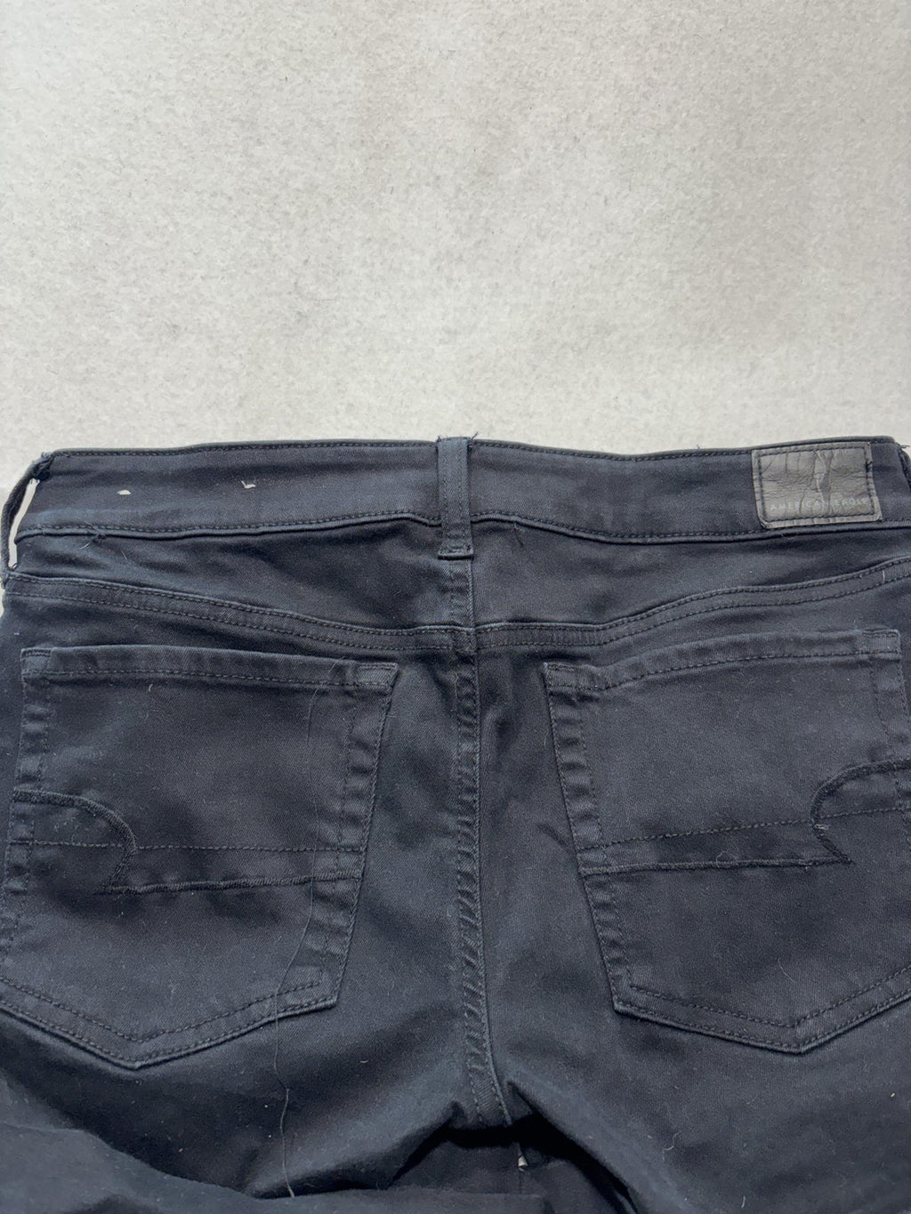 American Eagle Womens 8 Black Denim Cut Off Cuffed Stretch Shorts Ne(x)t Level