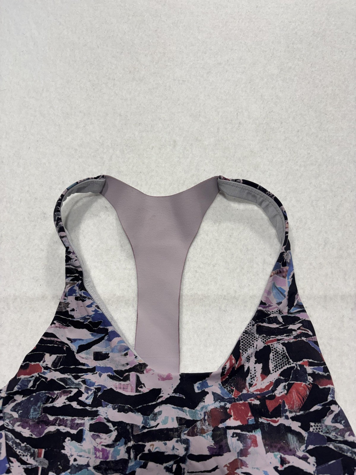 Lululemon Sports Bra Womens 8 Multicolor Racerback Zip Pocket Yoga Athletic