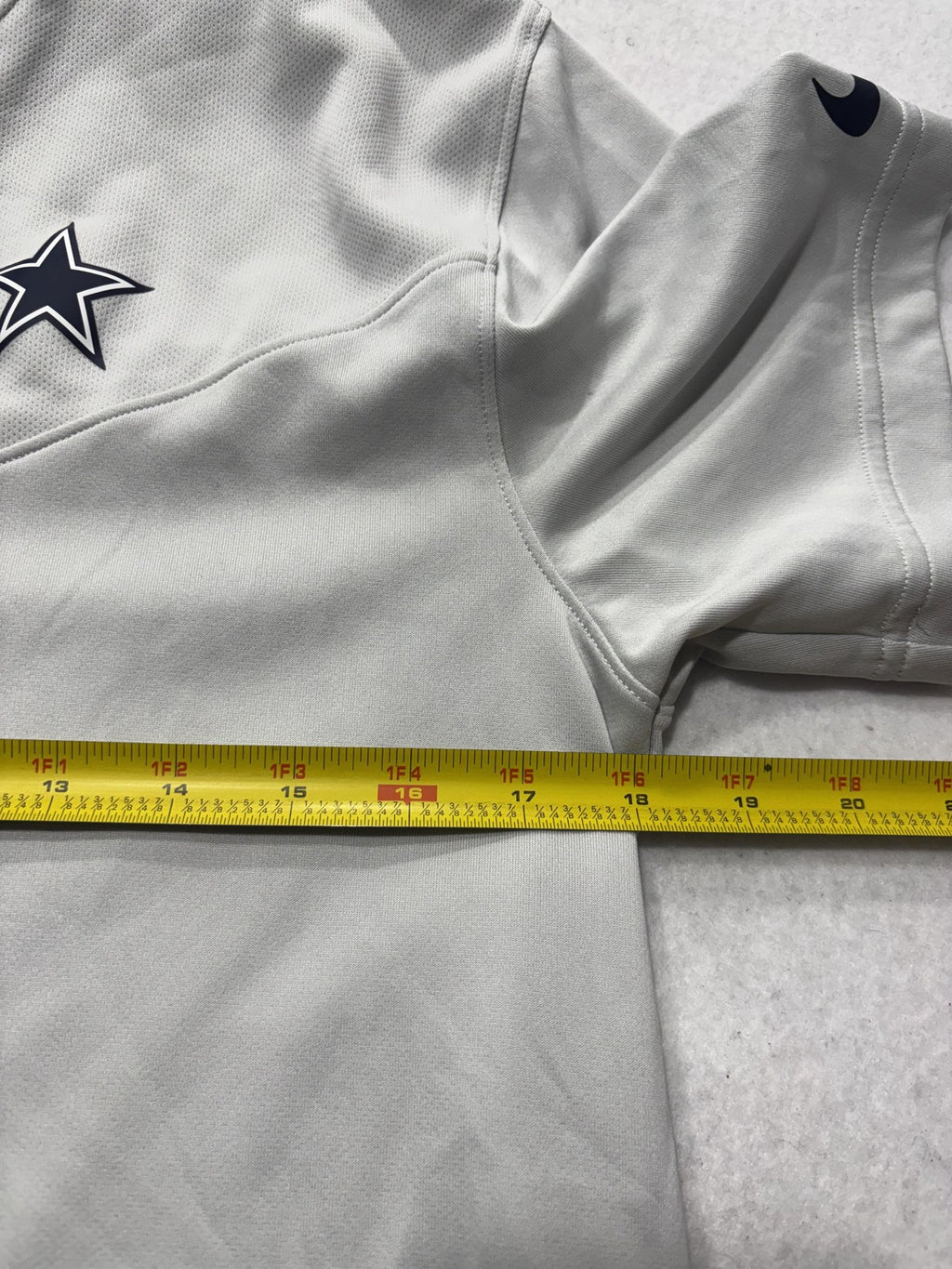 Dallas Cowboys Shirt Boys Medium Gray NFL Football Nike Dri Fit On Field Tee