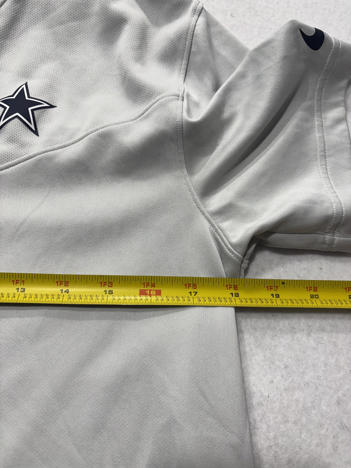 Dallas Cowboys Shirt Boys Medium Gray NFL Football Nike Dri Fit On Field Tee