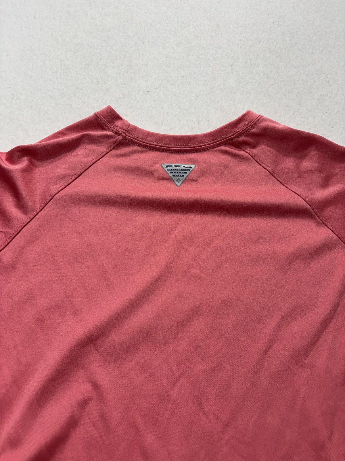 Columbia PFG Omni-Shade Shirt Mens Medium Pink Long Sleeve Fishing Lightweight