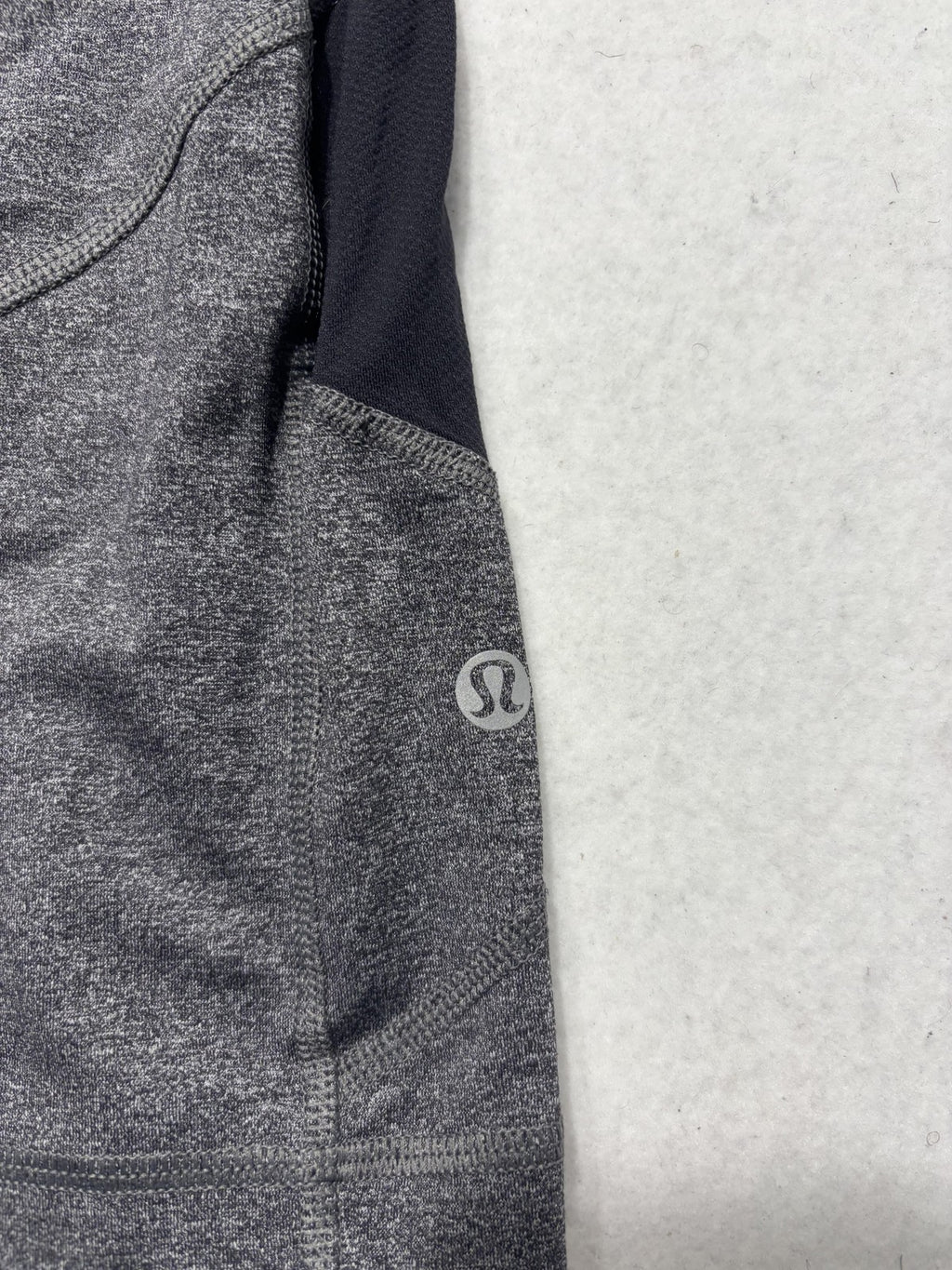 Lululemon Leggings Womens 4 Gray Colorblock Cropped Zip Pocket Running Athletic