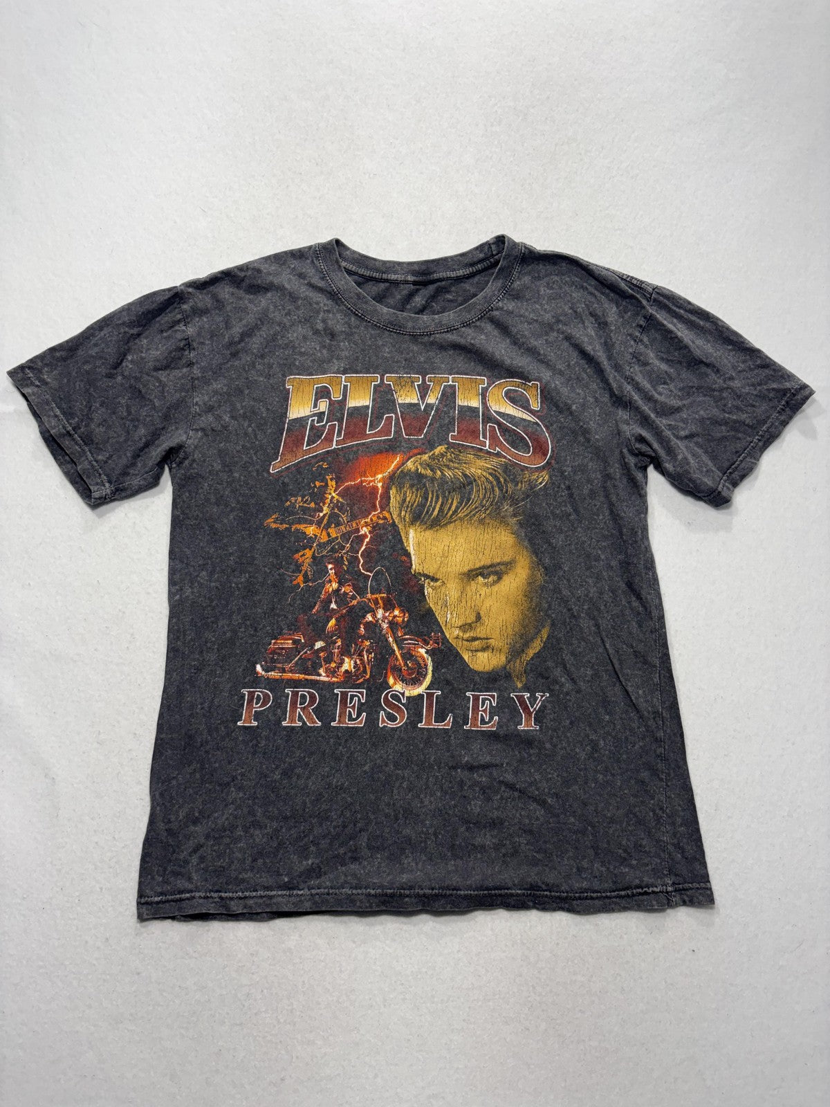 Elvis Presley Shirt Mens Medium Gray Lightning Motorcycle Graphic Tee Music