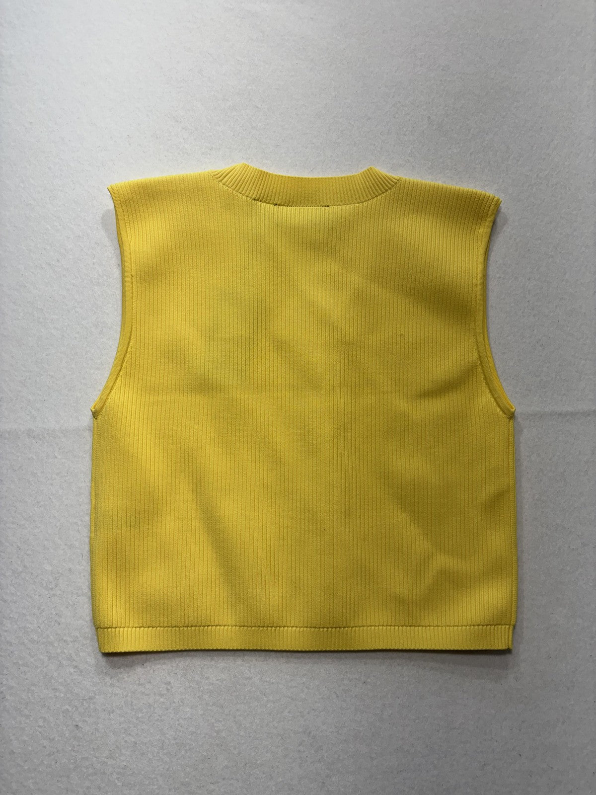 FILA Sweater Vest Womens Large Yellow V Neck Rib Knit Logo Hailey Crop Top