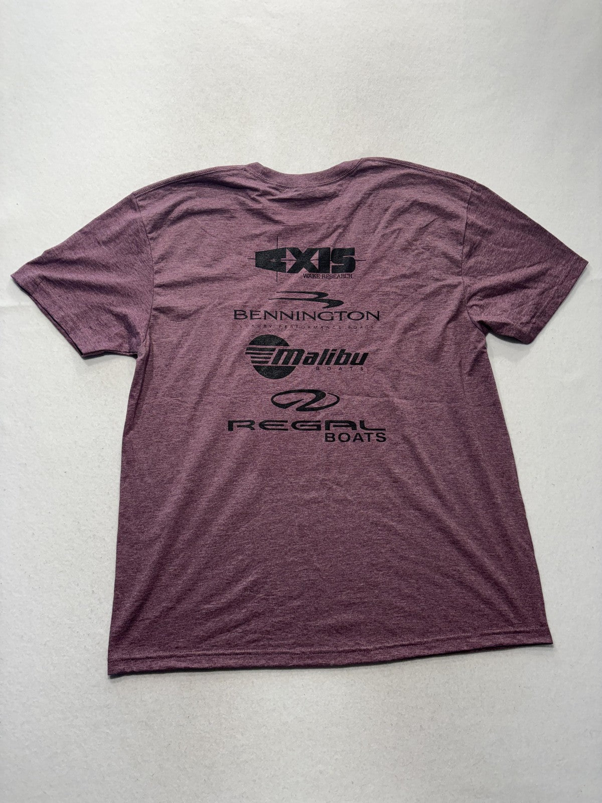 Gildan Shirt Mens XL Purple Team SMG Boats Axis Bennington Malibu Graphic Tee