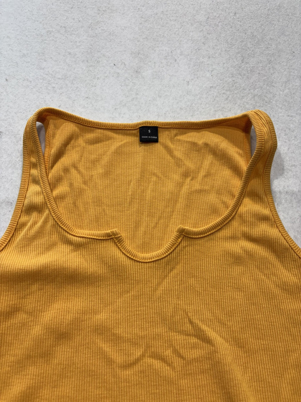 Tank Top Womens S Yellow Scoop Neck Ribbed Knit Slim Fit Basic Summer Casual
